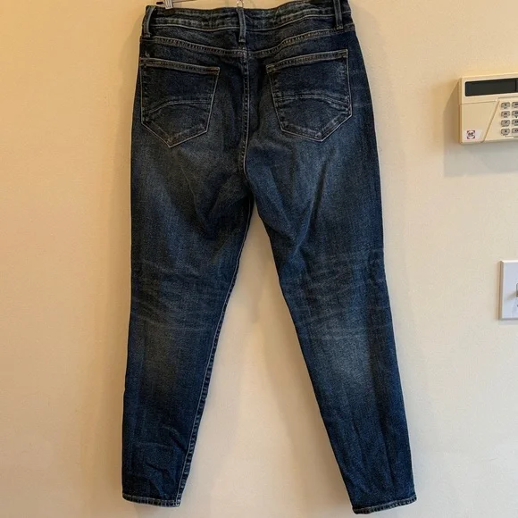 DRIFTWOOD Giselle Classic Fit Blue Jeans - Picture 3 of 7